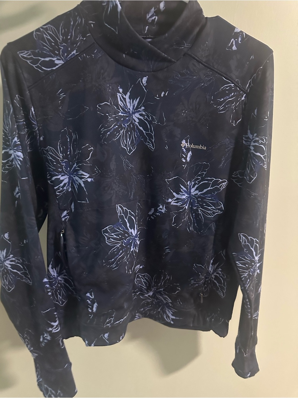 Columbia Weekend Adventure Floral Mock Neck Pullover Sweatshirt M.